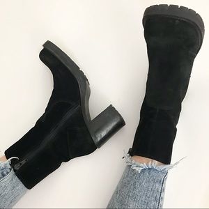 American Eagle Velvet Ankle Boots Block Heel 8